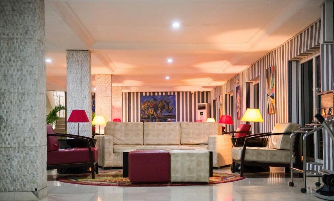 Room In Lodge - Grand Ibro Hotel Abuja Jabi Bagian luar foto