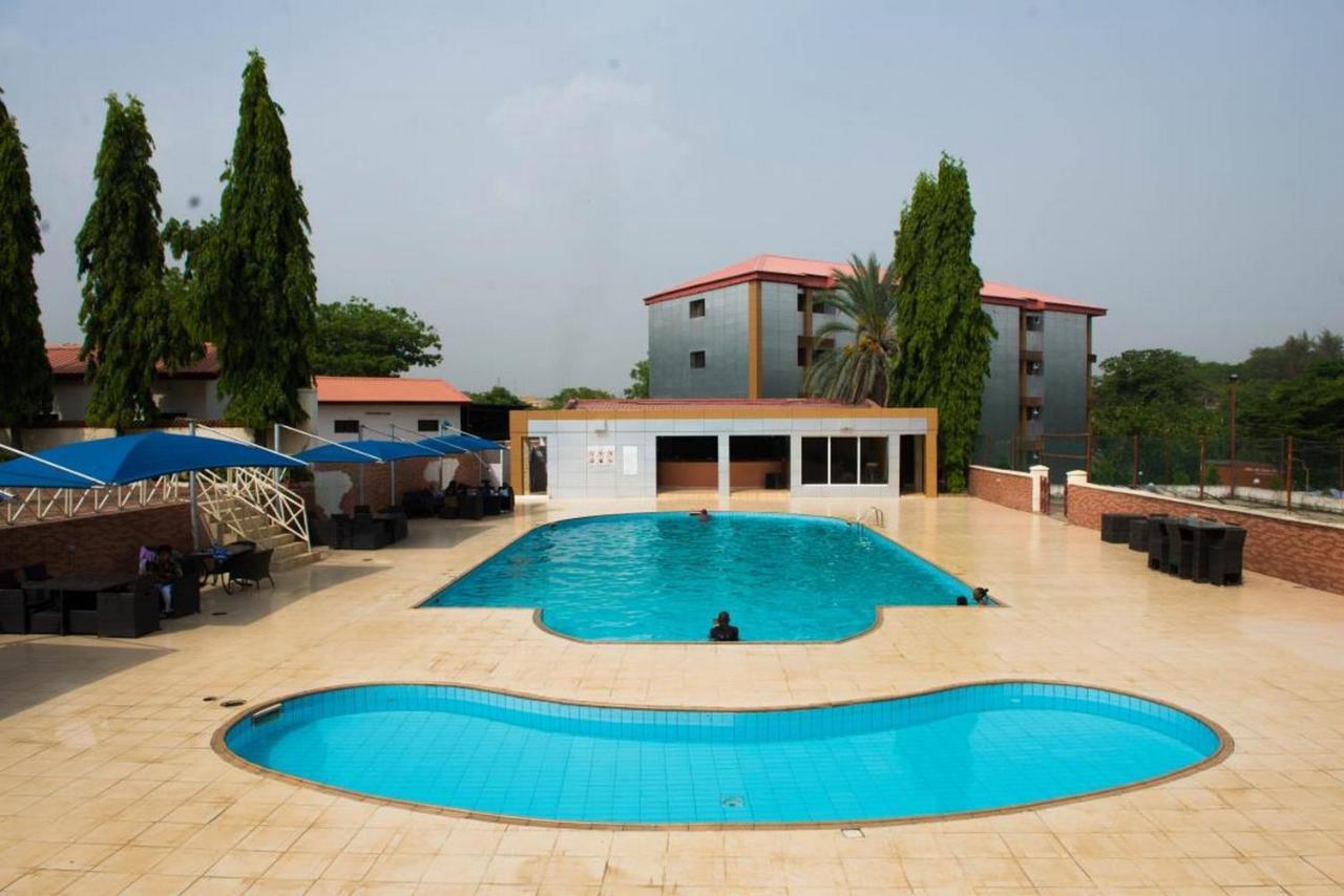 Room In Lodge - Grand Ibro Hotel Abuja Jabi Bagian luar foto