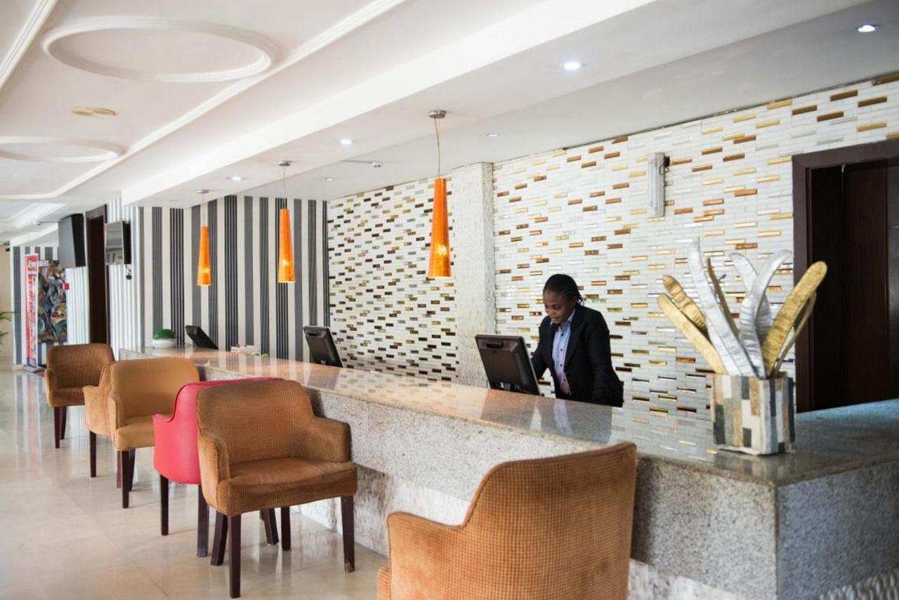 Room In Lodge - Grand Ibro Hotel Abuja Jabi Bagian luar foto